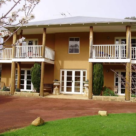 Erravilla Country Estate Spa Suite Accommodation Cowaramup Exterior foto